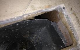 Disconnected duct boot example 3