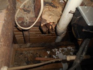 open chase way leaves backs of uninsulated walls exposed